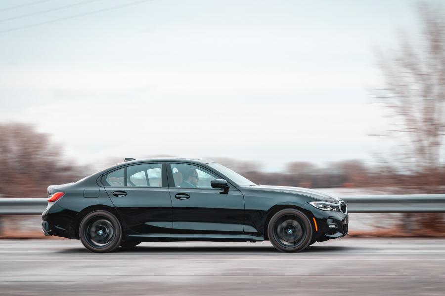  BMW 330i M Sport xDrive (G20) 2019 года  (NA) (фото 17 из 27)